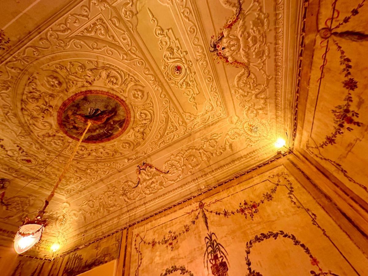 Casa Santangelo Suites Salerno Luaran gambar