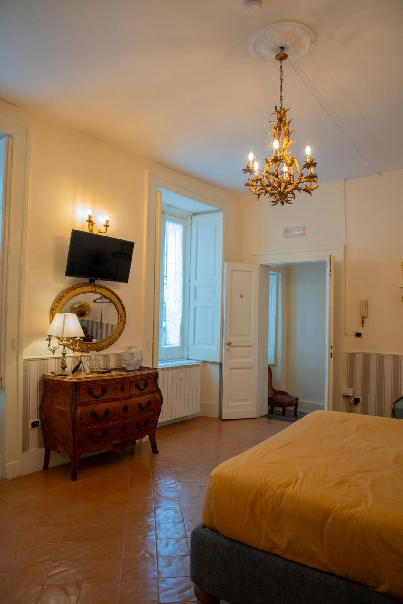 Casa Santangelo Suites Salerno Luaran gambar