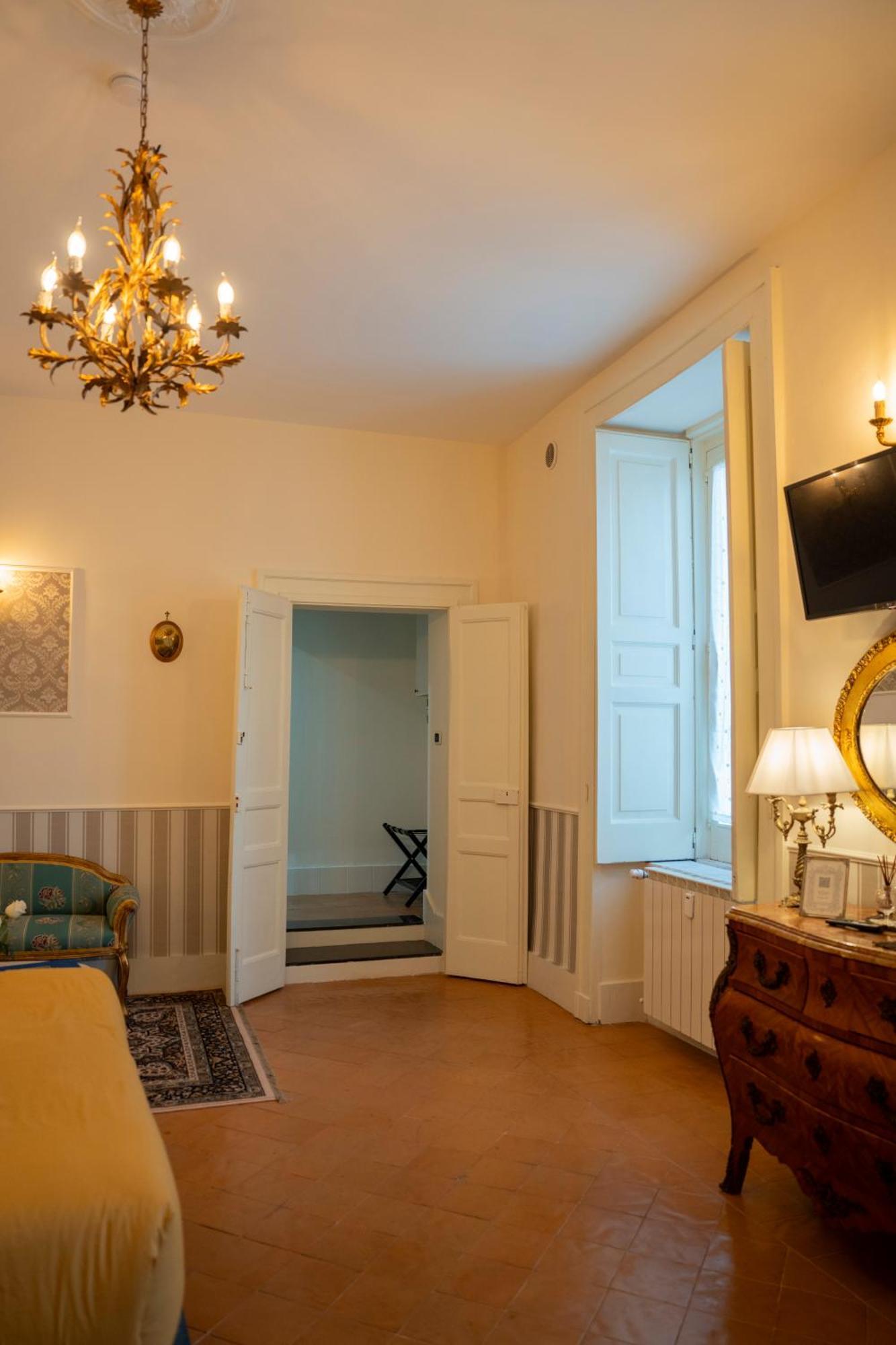 Casa Santangelo Suites Salerno Luaran gambar